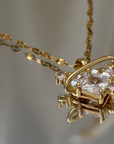 Adoria - 18K vergoldete Halskette mit Zirkon