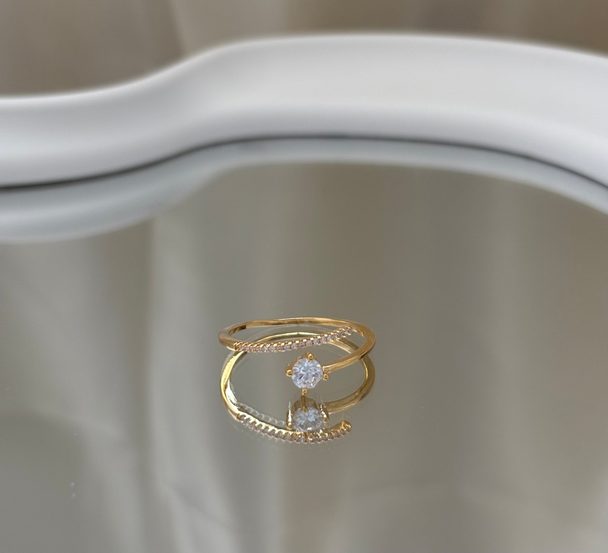 Diamond shine Ring