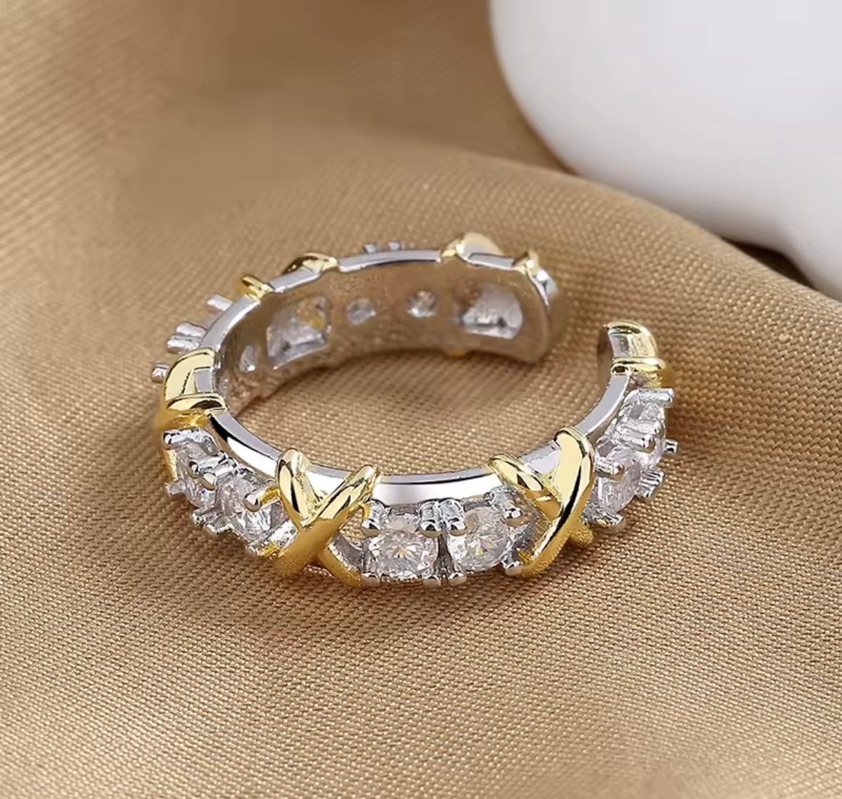 Clarity - Ring aus Edelstahl mit Zirkon
