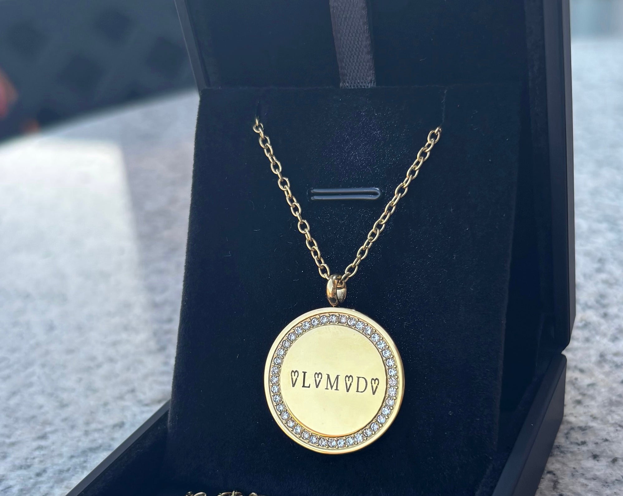 Diamonds Gravur Halskette rund